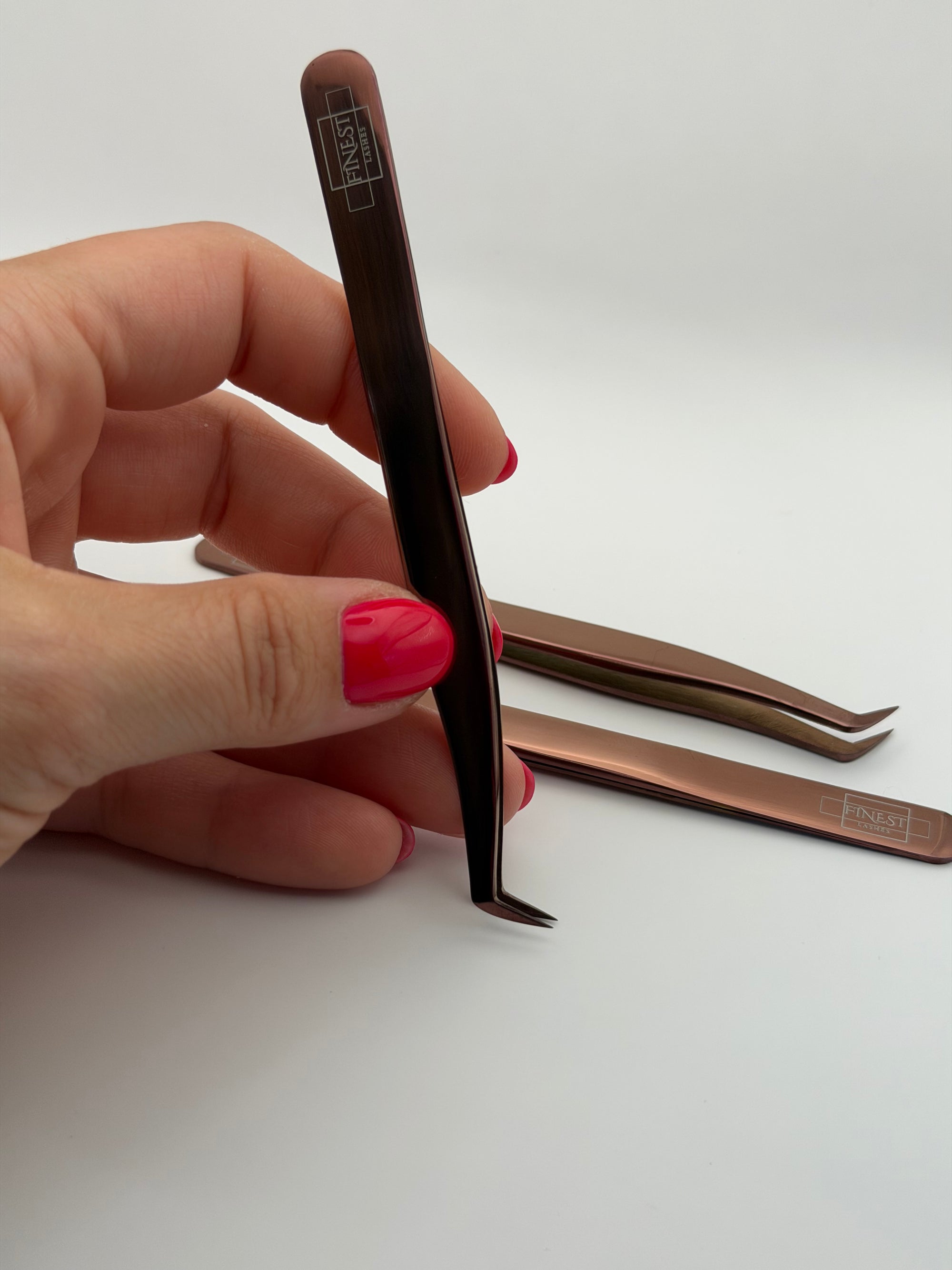 L-Shape All-Rounder Pincet – Rose Gold